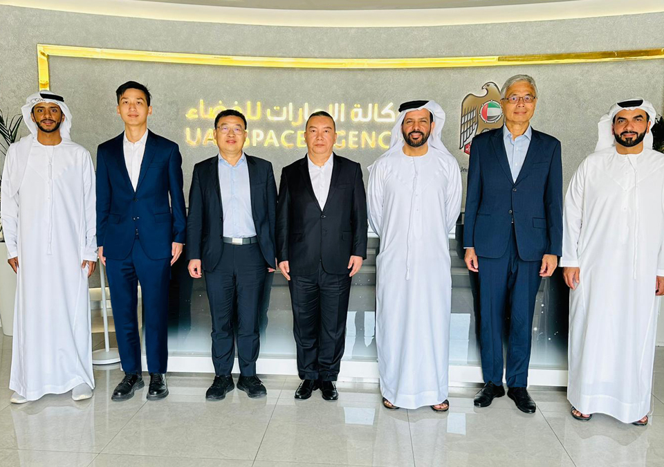 H.E. Salem Butti Salem Al Qubaisi, Director General of the UAE Space Agency, met with Mr. Sun FengQuan, the chairman of HKATG/ASPACE, and his delegation