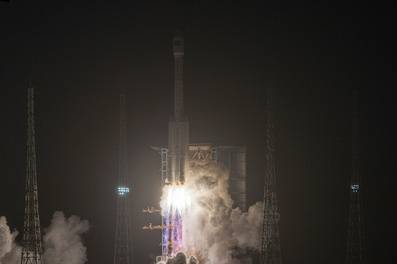 中國成功發射通信技術試驗衛星十六號